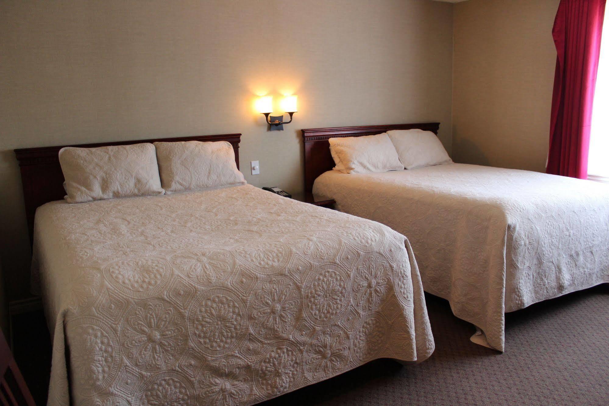 Motel Capri Et Suites Repentigny Exterior foto